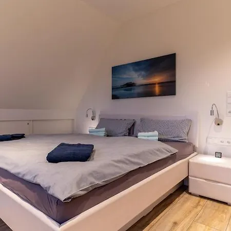 Doppelhaushaelfte, St Peter-ording 別荘 Böhl